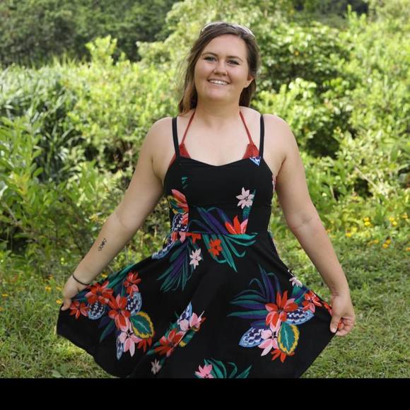 Meet your Posher, Kimberly - Picture 1 of 1